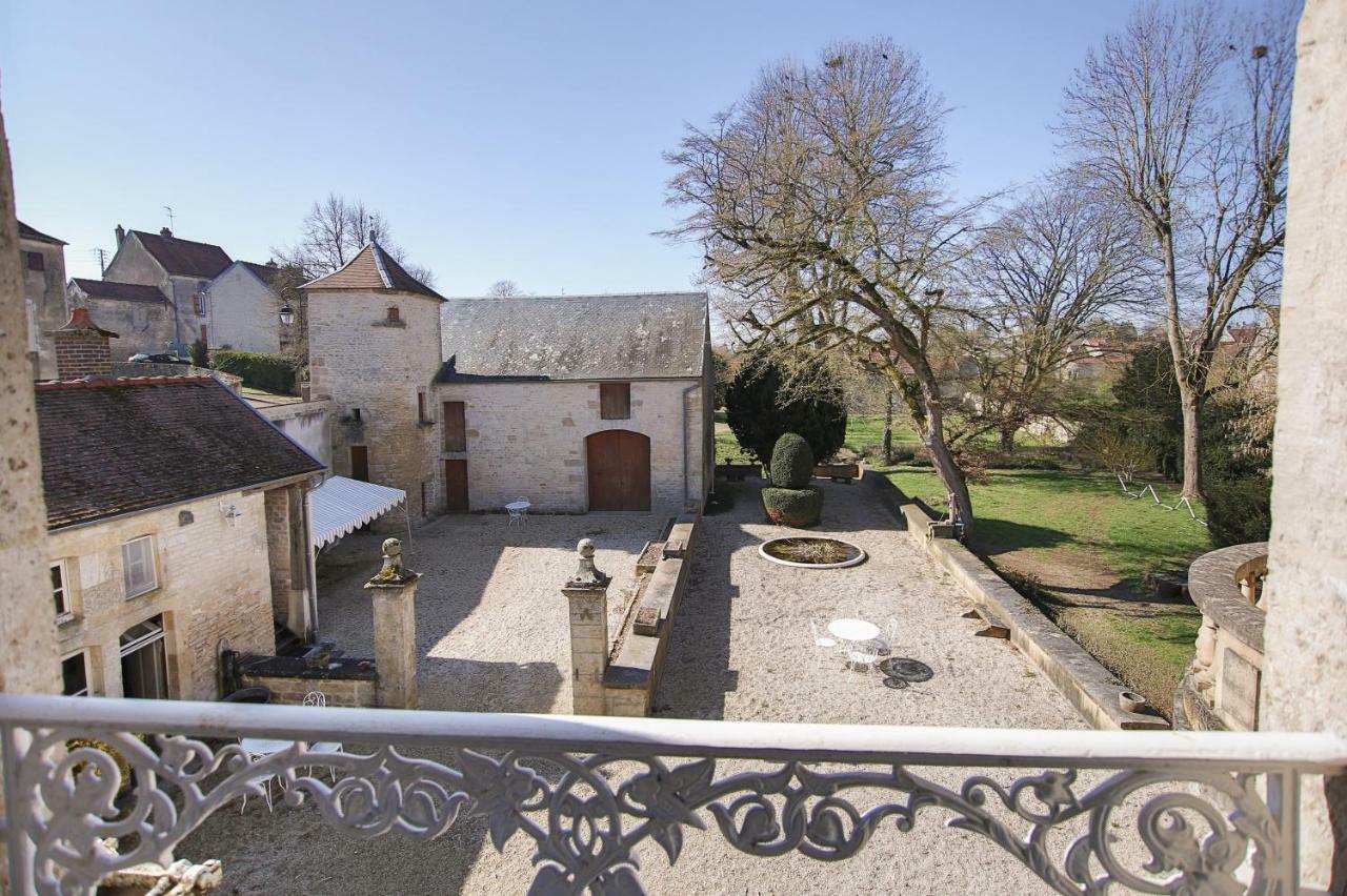 Bed and Breakfast Manoir De L'Echauguette Laignes Zewnętrze zdjęcie