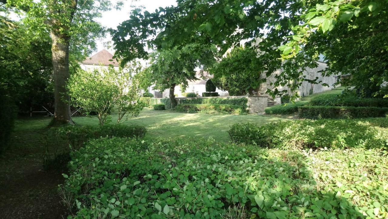 Bed and Breakfast Manoir De L'Echauguette Laignes Zewnętrze zdjęcie